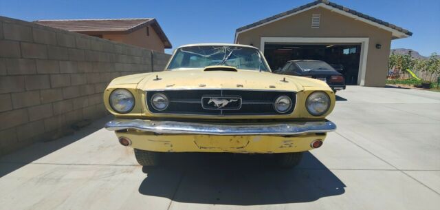 Ford Mustang 1965 image number 0