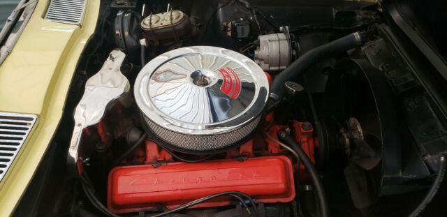 Chevrolet Corvette 1967 image number 32