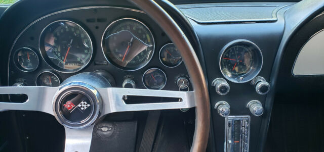 Chevrolet Corvette 1967 image number 5