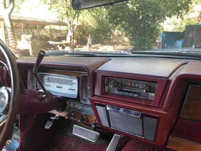 Lincoln Continental 1962 image number 11