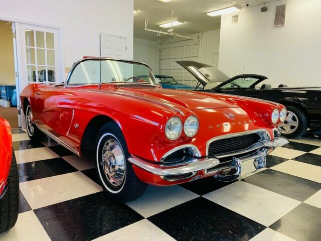 Chevrolet Corvette 1962 image number 1