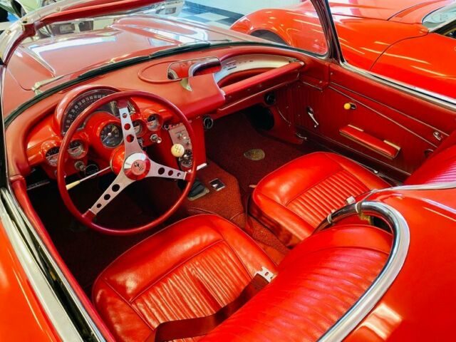 Chevrolet Corvette 1962 image number 3