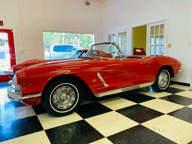 Chevrolet Corvette 1962 image number 6