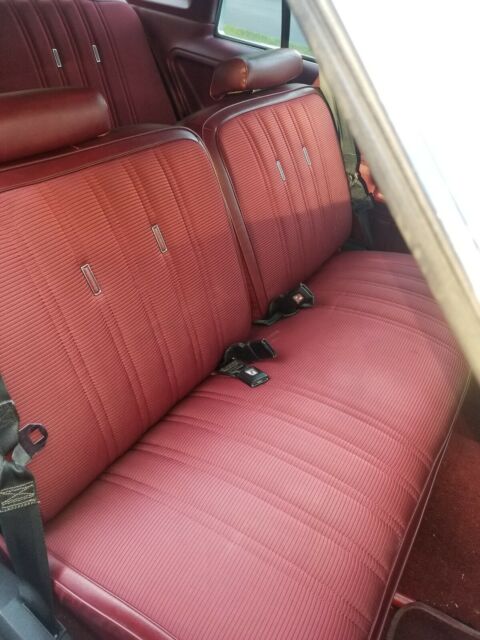 Mercury Cougar 1977 image number 4