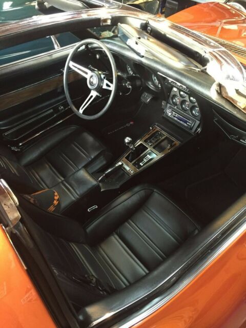 Chevrolet Corvette 1973 image number 16