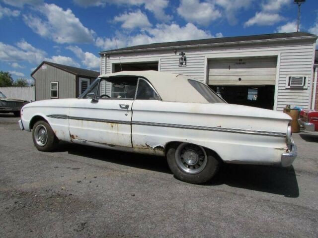 Ford Falcon 1963 image number 23