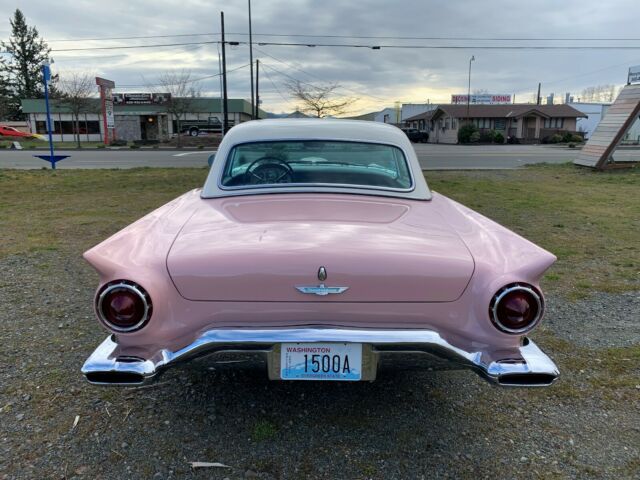 Ford Thunderbird 1957 image number 26