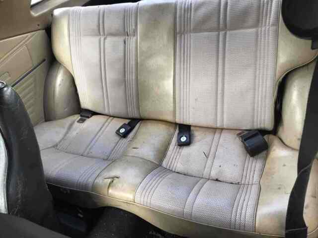 Datsun B210 1976 image number 9