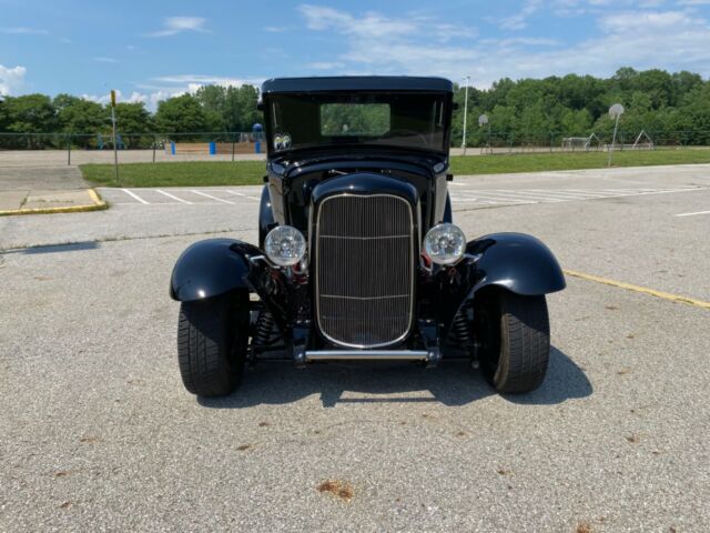 Ford Model A 1931 image number 2