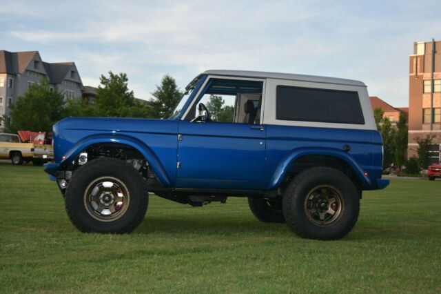 Ford Bronco 1972 image number 21