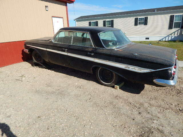 Chevrolet Impala 1961 image number 13