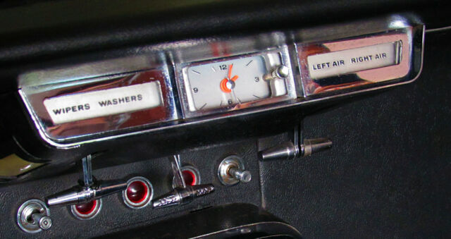 Ford Thunderbird 1965 image number 40