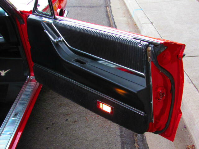 Ford Thunderbird 1965 image number 7