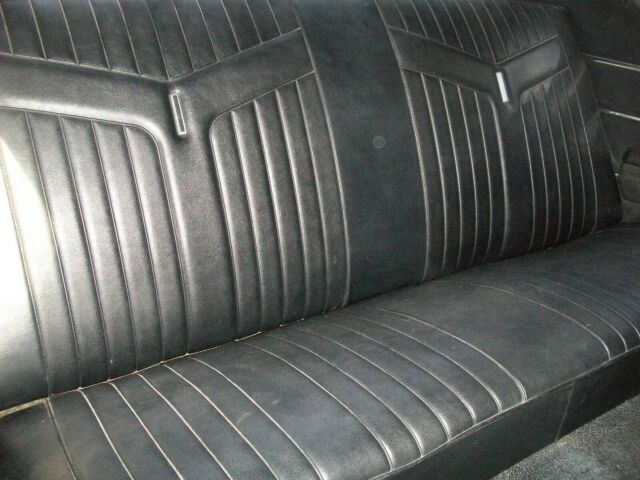 Pontiac Le Mans 1969 image number 36