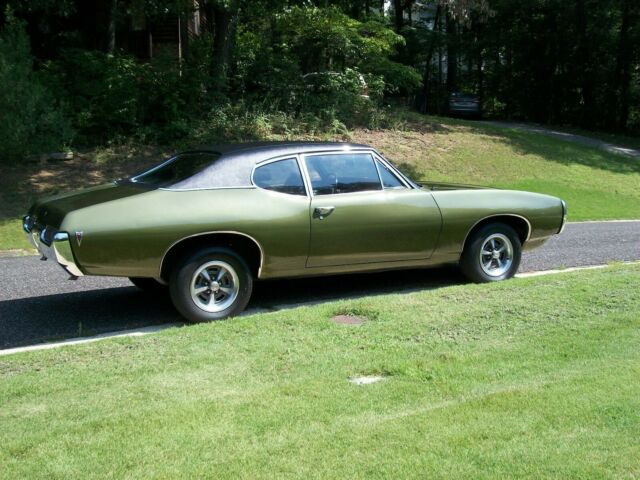 Pontiac Le Mans 1969 image number 4