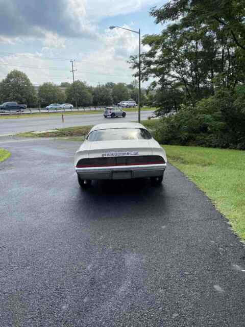 Pontiac Firebird 1979 image number 12