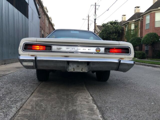 Dodge Coronet 1970 image number 27