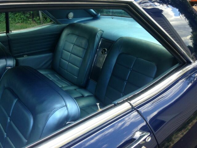 Buick Riviera 1965 image number 15