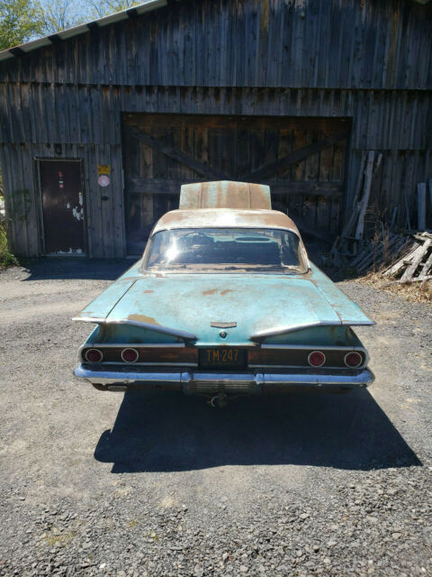 Chevrolet Impala 1960 image number 4