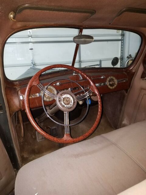 Packard Super Eight 1940 image number 40