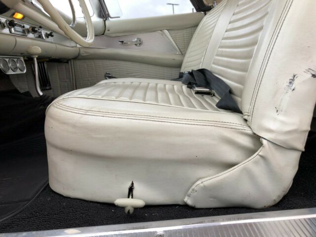 Ford Thunderbird 1957 image number 12