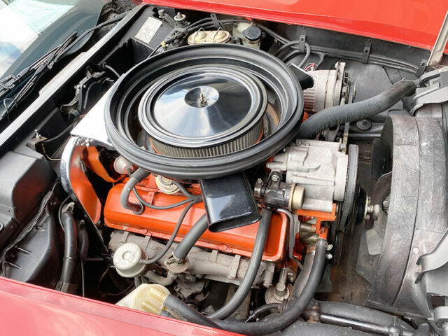 Chevrolet Corvette 1975 image number 13