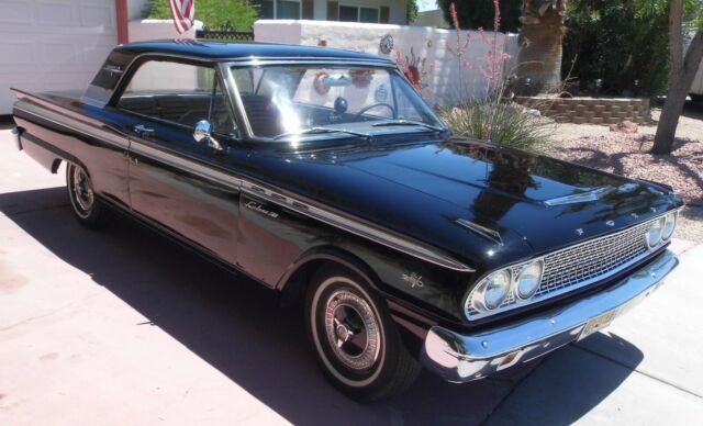 Ford Fairlane 1963 image number 1