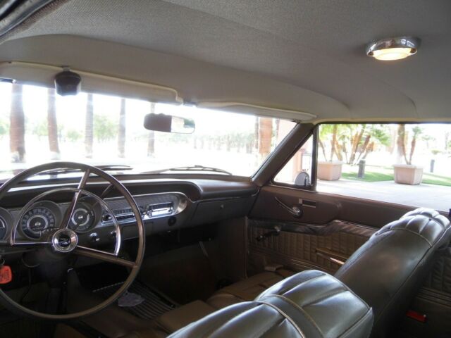 Ford Fairlane 1963 image number 11