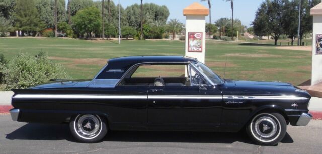 Ford Fairlane 1963 image number 30