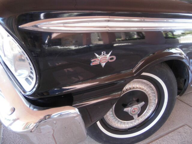 Ford Fairlane 1963 image number 34