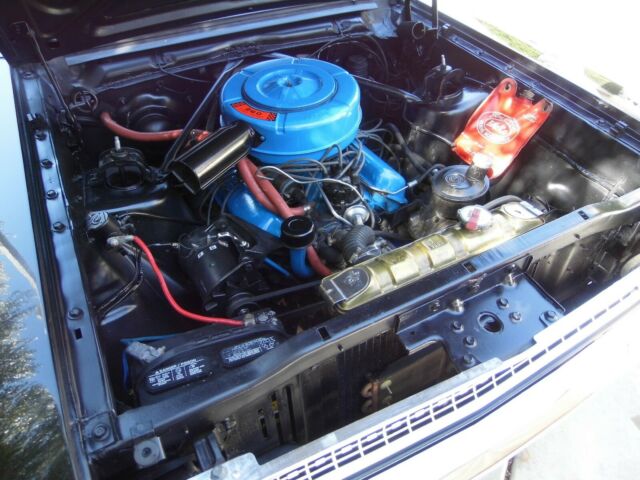 Ford Fairlane 1963 image number 4