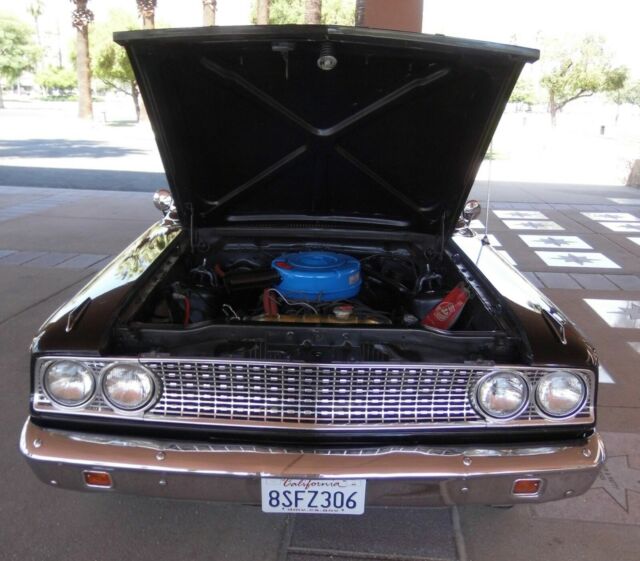 Ford Fairlane 1963 image number 8