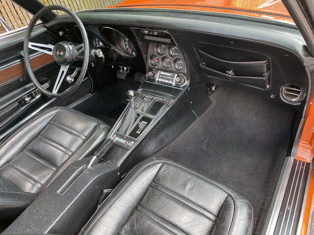 Chevrolet Corvette 1972 image number 21