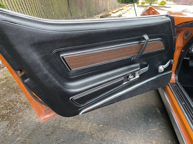 Chevrolet Corvette 1972 image number 44