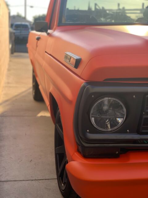 Ford F-100 1972 image number 10