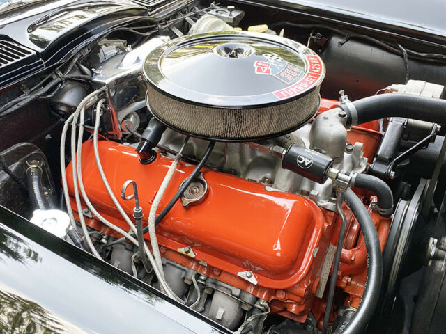 Chevrolet Corvette 1965 image number 9