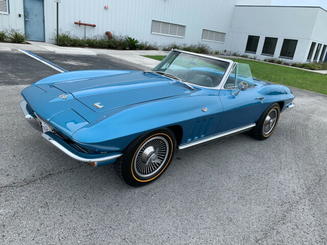 Chevrolet Corvette 1966 image number 1