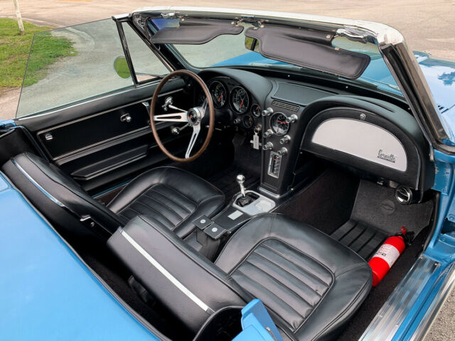 Chevrolet Corvette 1966 image number 15