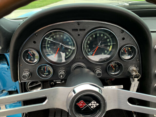 Chevrolet Corvette 1966 image number 43