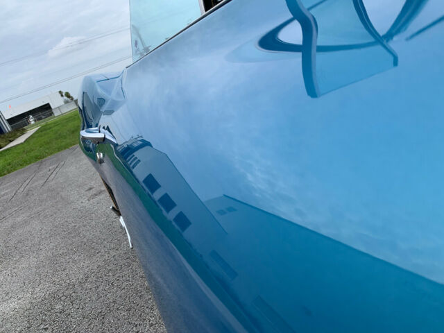 Chevrolet Corvette 1966 image number 9