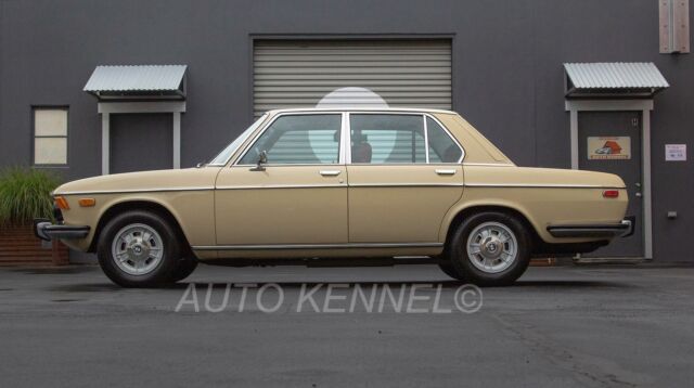 BMW Bavaria 1972 image number 17