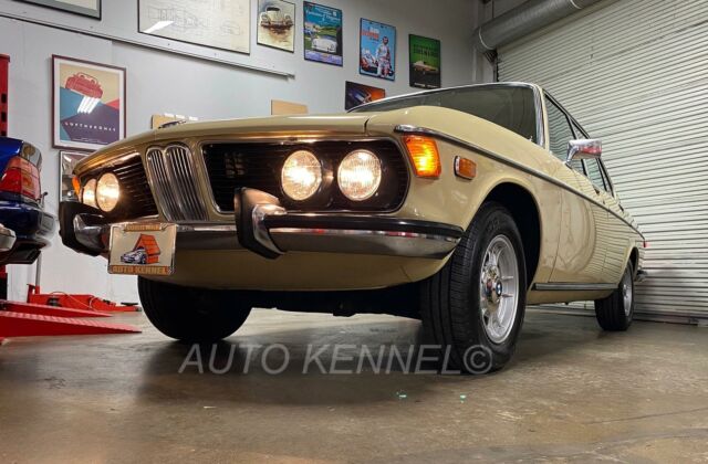 BMW Bavaria 1972 image number 22