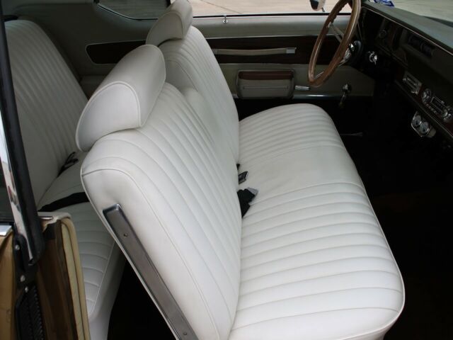 Oldsmobile Cutlass 1972 image number 13