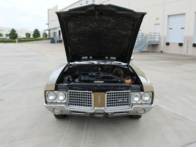 Oldsmobile Cutlass 1972 image number 41