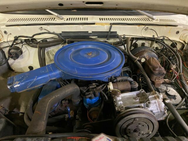 Ford F-250 1977 image number 23