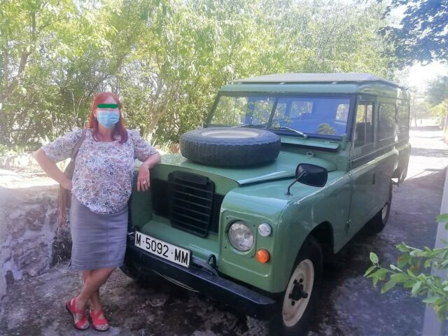 Land Rover Defender 1979 image number 13