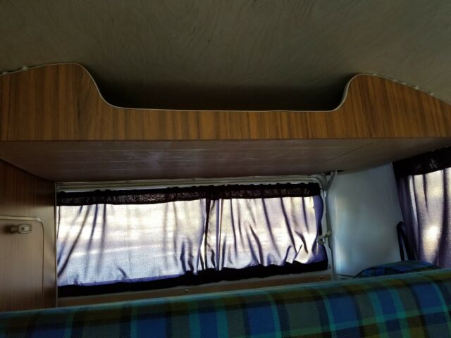 Volkswagen Bus/Vanagon 1973 image number 21