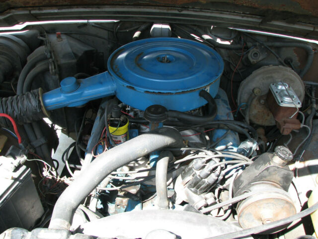 Jeep Wagoneer 1977 image number 14