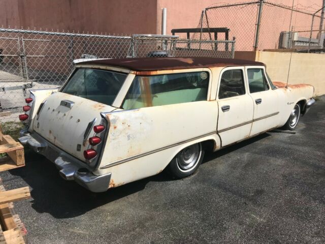 DeSoto Explorer 1957 image number 1