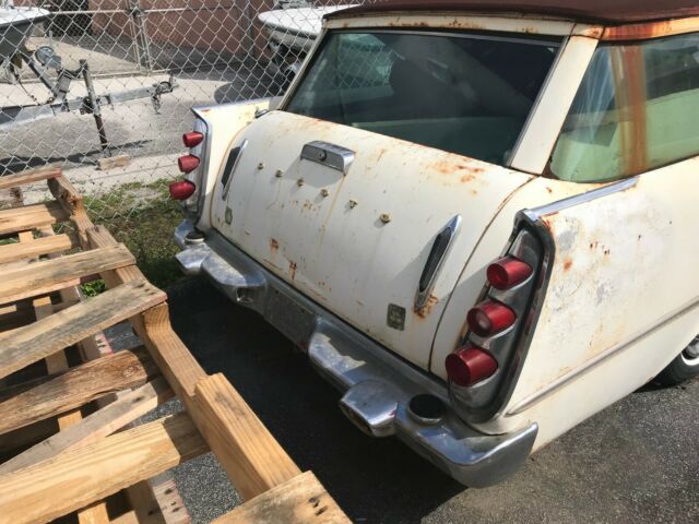 DeSoto Explorer 1957 image number 2